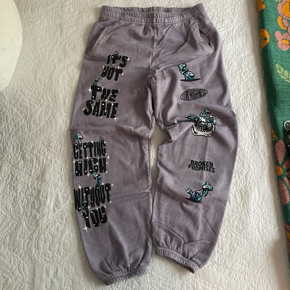Zumiez Broken Promises Sweatpants